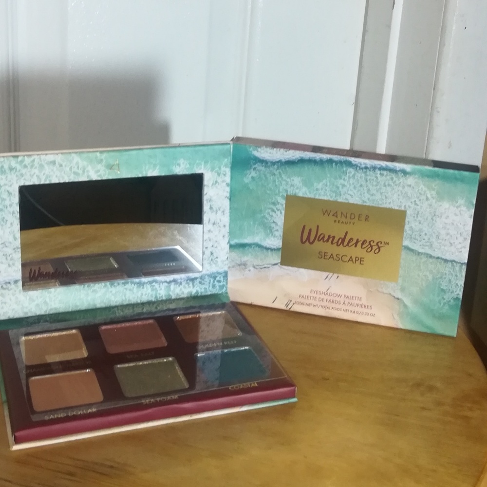 Wanderess Seascape